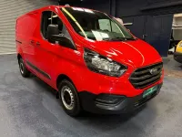 Gebraucht Ford Transit Custom 105 PS (77 kW) 2021 Rot Van / Kleinbus