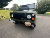 Gebraucht Land Rover Defender 75 PS (55 kW) 1986 Grün SUV