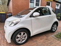 Second-hand Toyota iQ 68 CP (50 kW) 2013 Alb Hatchback
