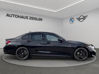 Gebraucht BMW 330 Performance 245 PS (180 kW) 2024 Saphirschwarz Limousine