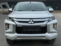 Używany Mitsubishi L200 Plus 150 KM (110 kW) 2021 Biały Pickup