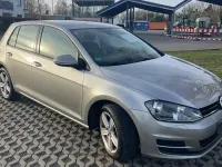 Second-hand VW Golf VII 105 CP (77 kW) 2014 Auriu Berlinǎ