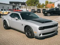 Neu Dodge Demon 2026 Silber