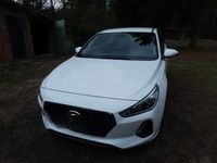 Gebraucht Hyundai i30 Style 110 PS (80 kW) 2018 Weiß Limousine