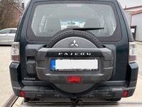 Gebraucht Mitsubishi Pajero 170 PS (125 kW) 2007 Grün SUV
