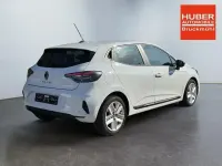 Usata Renault Clio V Evolution 91 CV (66 kW) 2024 Bianco Utilitaria