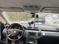 Gebraucht VW Passat 140 PS (102 kW) 2009 Blau Kombi