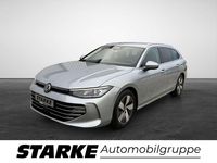 Gebraucht VW Passat Elegance 150 PS (110 kW) 2025 Oyster silver metallic Kombi