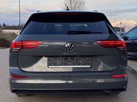 Gebraucht VW Golf VIII Active 150 PS (110 kW) 2023 Delfingrau metallic Kombi