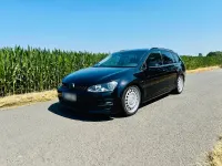 Gebraucht VW Golf VII LOUNGE 125 PS (91 kW) 2015 Schwarz Kombi