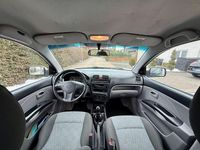 Gebraucht Kia Picanto LX 65 PS (47 kW) 2005 Silber Kleinwagen