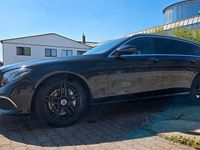 Second-hand Mercedes E300 194 CP (142 kW) 2020 Negru Break