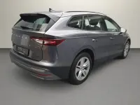 Gebraucht Skoda Enyaq iV Loft 108 kW (148 PS) 2023 Graphite grau metallic SUV