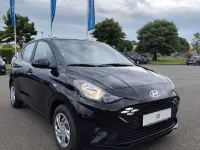 Gebraucht Hyundai i10 Select 63 PS (46 kW) 2025 Schwarz Kleinwagen