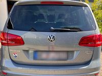 Gebraucht VW Sharan 140 PS (102 kW) 2013 Silber Van / Kleinbus