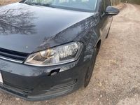 Gebraucht VW Golf VII 110 PS (80 kW) 2016 Grau Kombi