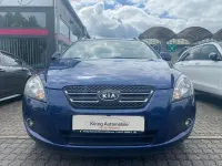 Używany Kia Ceed 143 KM (105 kW) 2008 Niebieski Hatchback