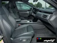 Gebraucht Audi e-tron Sport 369 kW (503 PS) 2022 Daytonagrau perleffekt SUV