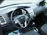 gebraucht Hyundai i20 1.4 Automatik Comfort Klima 5trg. 1.Hand