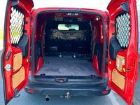 Gebraucht Ford Transit Basis 150 PS (110 kW) 2015 Rot Van