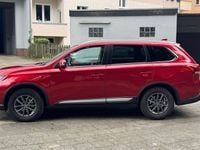 Gebraucht Mitsubishi Outlander Edition 150 PS (110 kW) 2017 Rot SUV