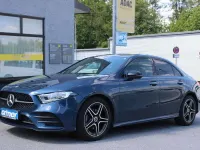 Gebraucht Mercedes A180 AMG 116 PS (85 kW) 2021 Blau Limousine