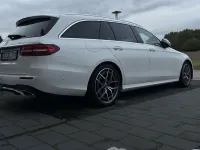Gebraucht Mercedes E220 AMG line 200 PS (147 kW) 2022 Kombi