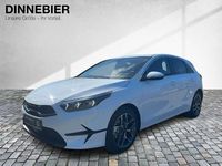 Neu Kia Ceed 140 PS (102 kW) 2025 Carraraweiss Kleinwagen