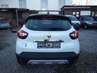 Gebraucht Renault Captur Intens 90 PS (66 kW) 2019 Weiss qnc+schwarz gne SUV