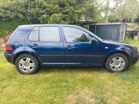 Gebraucht VW Golf IV 75 PS (55 kW) 2002 Blau Kleinwagen