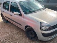 Gebraucht Renault Clio II 75 PS (55 kW) 2002 Grau Kleinwagen