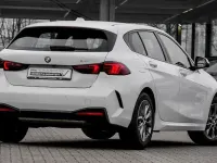 Gebraucht BMW 120 Shadowline 170 PS (125 kW) 2025 Weiß Kleinwagen