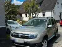 Gebraucht Dacia Duster 105 PS (77 kW) 2011 Grau SUV