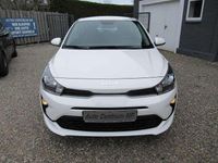 Gebraucht Kia Rio 83 PS (61 kW) 2022 Weiß Limousine