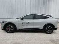 Gebraucht Ford Mustang Mach-E 197 kW (269 PS) 2022 Starwhite platinium (weiß) SUV