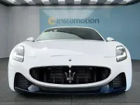 Gebraucht Maserati Granturismo 491 PS (361 kW) 2024 Weiß Coupé