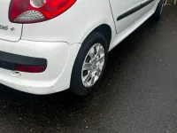 Gebraucht Peugeot 206+ 2011 Weiß Kleinwagen