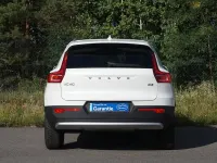 Gebraucht Volvo XC40 Core 163 PS (119 kW) 2024 Weiß SUV