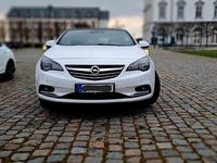 Gebraucht Opel Cascada Ultimate 200 PS (147 kW) 2017 Weiß Cabrio