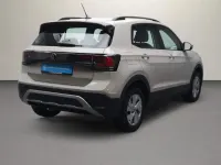 Gebraucht VW T-Cross Life 95 PS (69 kW) 2025 Ascotgrau SUV