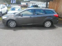 Gebraucht Ford Focus Trend 101 PS (74 kW) 2017 Grau Limousine
