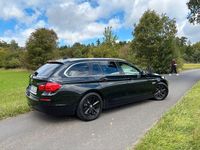 Gebraucht BMW 520 Sport Line 184 PS (135 kW) 2011 Schwarz Kombi