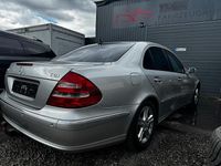 Gebraucht Mercedes E320 Avantgarde 204 PS (150 kW) 2004 Silber Limousine