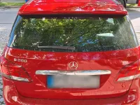 Gebraucht Mercedes B200 156 PS (114 kW) 2017 Rot Kleinwagen