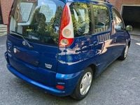 Gebraucht Toyota Yaris 86 PS (63 kW) 2002 Blau Kombi