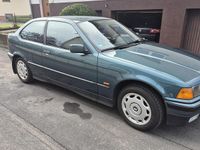 Gebraucht BMW 316 Compact 105 PS (77 kW) 1999 Grün Kleinwagen