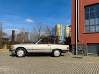Gebraucht Mercedes 560 227 PS (166 kW) 1987 Beige Cabrio