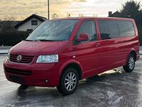 Gebraucht VW Caravelle 130 PS (95 kW) 2009 Rot Van / Kleinbus