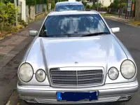 Gebraucht Mercedes E200 Elegance 136 PS (100 kW) 1998 Silber Limousine