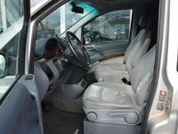 Gebraucht Mercedes Viano 150 PS (110 kW) 2004 Brillantsilber metallic Van / Kleinbus